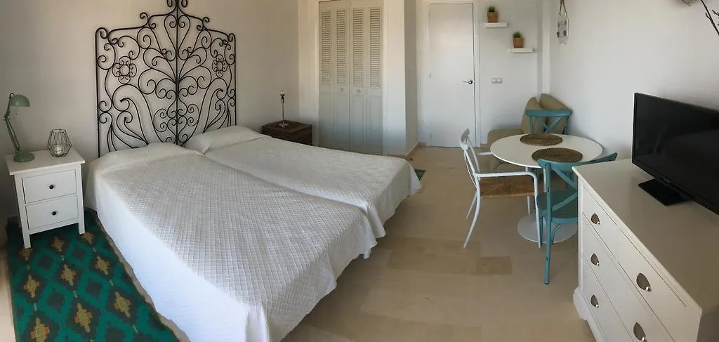 Apartamentos Castillo Del Vigia Torremolinos 0*,